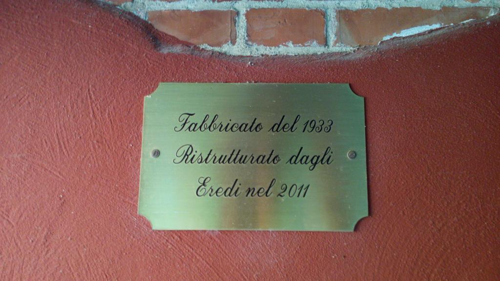 Villa Goccia Di Vino La Morra Εξωτερικό φωτογραφία